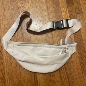 SET ACTIVE BEIGE/STONE BUM BAG